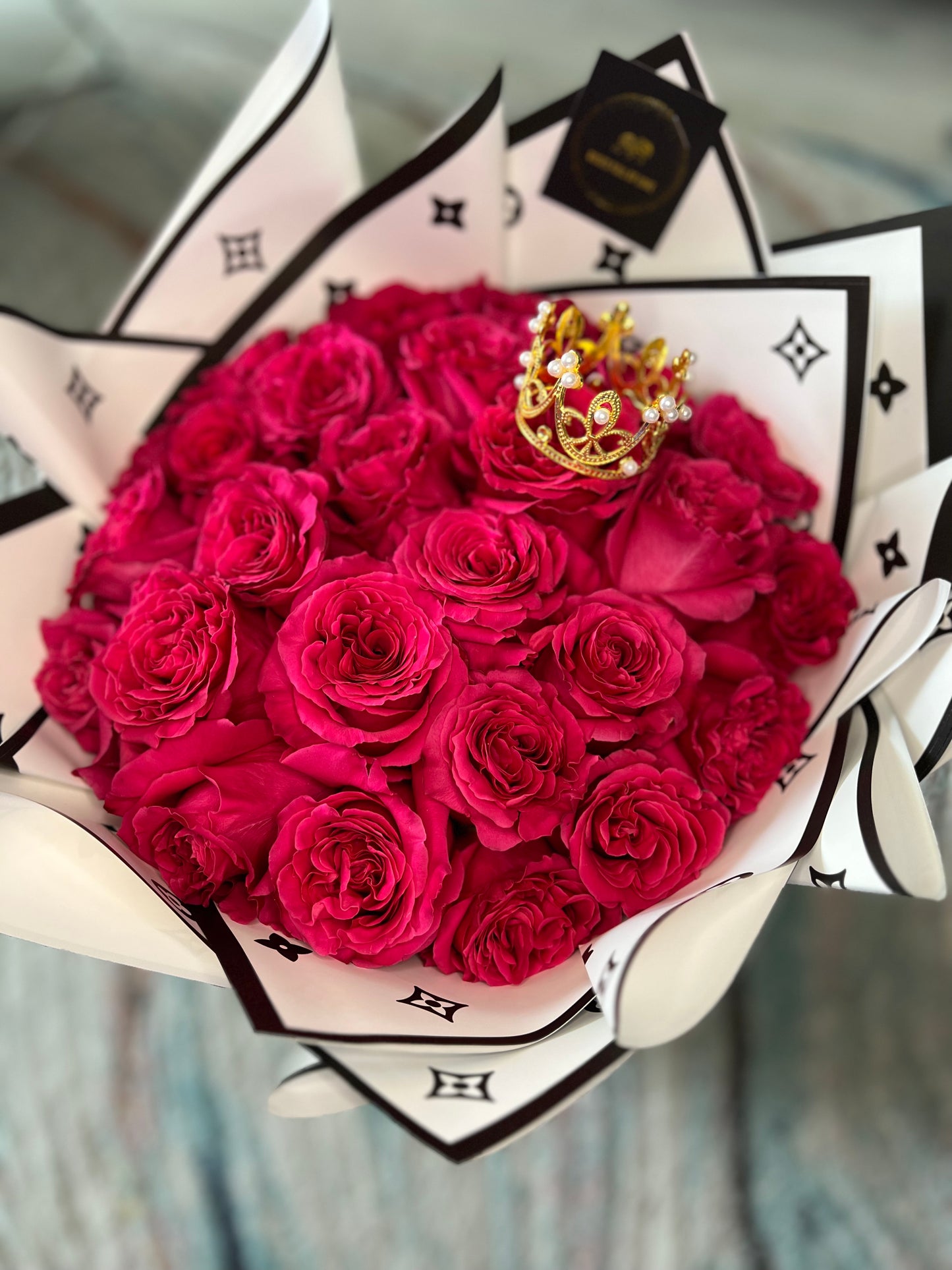 Pink Queen Bouquet- Fresh Roses